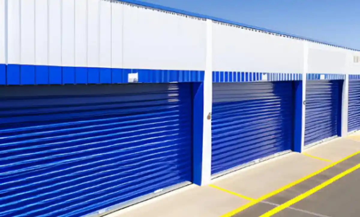 How to Start a Storage Unit Business Without Money